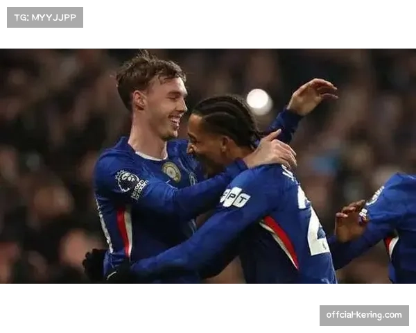 切尔西2-1逆转曼联，帕尔默传射建功，红魔遭遇联赛两连败